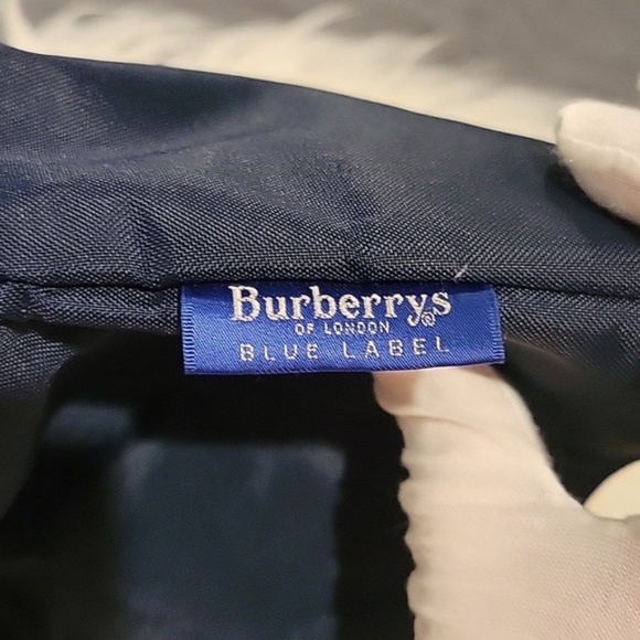 BURBERRY Blue Label Navy Tote w/Dust Bag - Picture 8 of 16